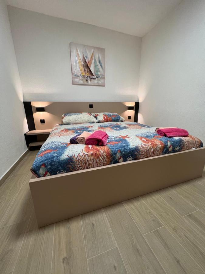 Villa Viktorija Galovac  외부 사진
